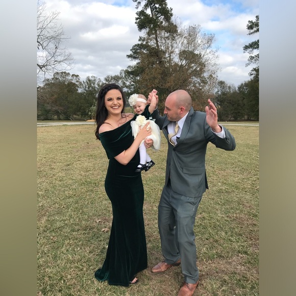 Vince Camuto Gown, size 10 - Picture 2 of 2